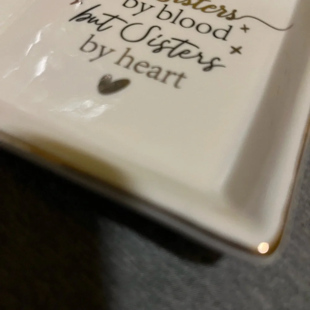 Jewelry dish White & Gold Friends Sentiment Square Jewelry dish by Beyond Gifts